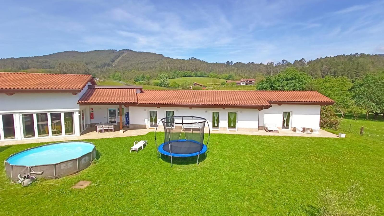 Casa Rural Txokoetxe Mungia Bagian luar foto