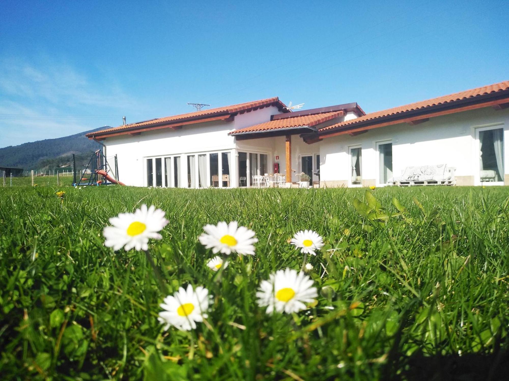 Casa Rural Txokoetxe Mungia Bagian luar foto